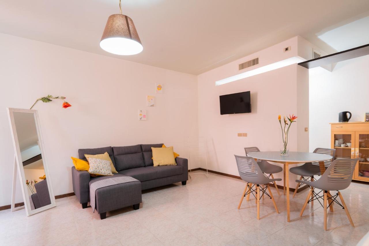 Mama Apartments Riva del Garda Exterior foto