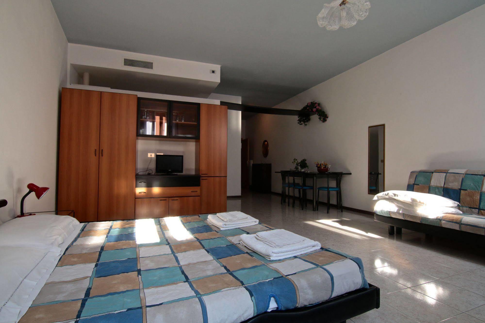 Mama Apartments Riva del Garda Exterior foto